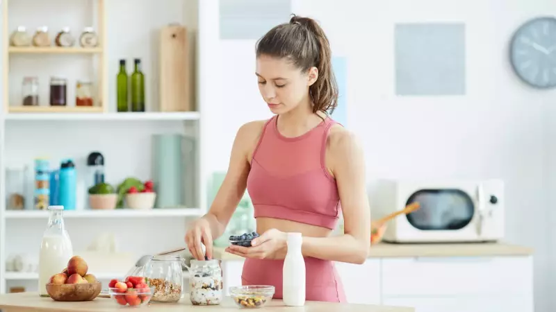4 Superalimentos que Você Deveria Incluir na Sua Dieta Diária para Mais Saúde