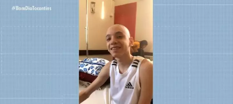 Adolescente aguarda cirurgia crucial para voltar a andar, mesmo com decisão judicial a favor