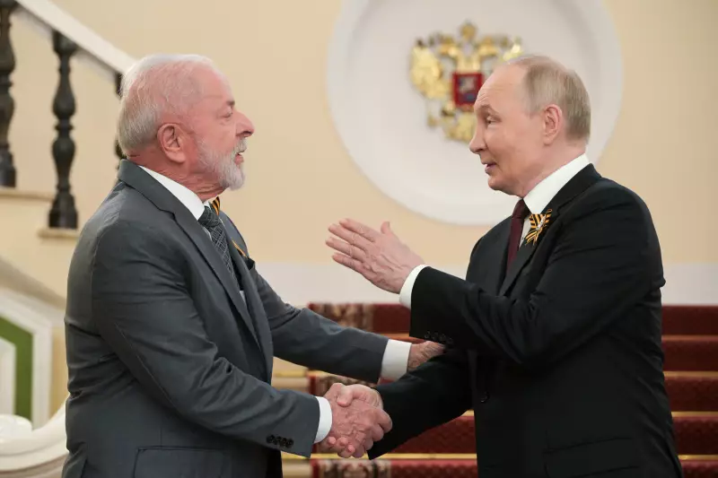 Amorim viaja à Rússia e defende diálogo entre Ucrânia e Rússia por cessar-fogo
