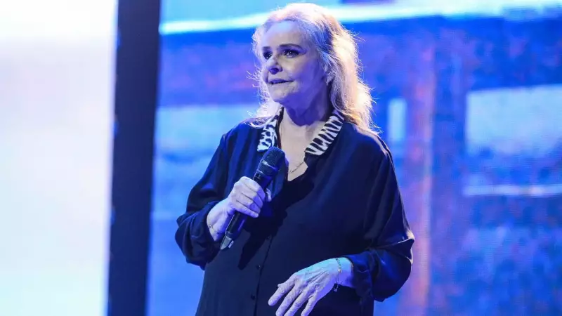 Angélica, a Rainha do Rebolado, revela suspeita de câncer e pede ajuda financeira via PIX