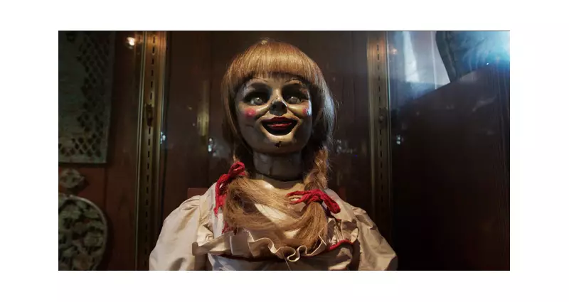 Annabelle: Boneca Assombrada Vira Sensação na Internet com Rumores de Desaparecimento