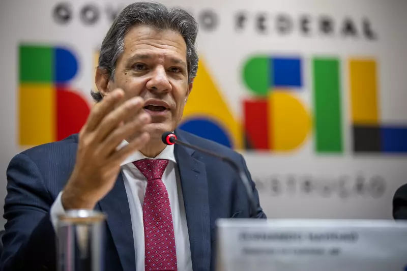 Austeridade Seletiva: O Ajuste Fiscal que Pesa Mais sobre os Mais Pobres