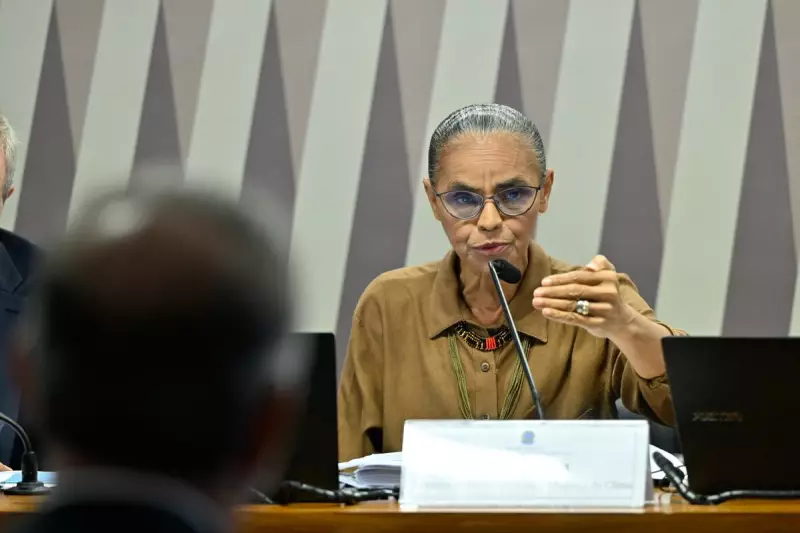 Bancada feminina repudia confusão com Marina: Presidente afirma que não convocará ministra