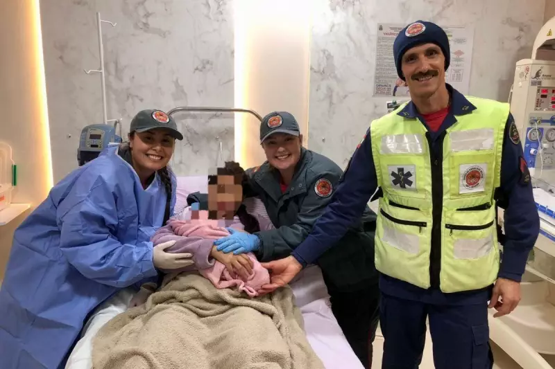 Bebê nasce dentro de viatura dos bombeiros em SC: um parto surpresa e emocionante