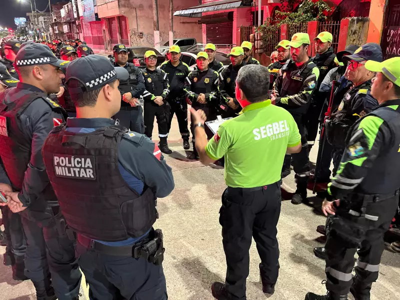 Belém retira veículos abandonados e irregulares em operação de ordenamento do trânsito