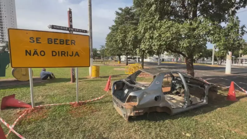 Birigui usa carros acidentados como alerta: quase 500 colisões em 5 meses