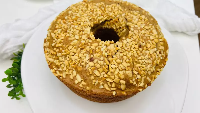 Bolo de Banana com Casca e Amendoim: Receita Fit, Sem Glúten e Cheia de Benefícios