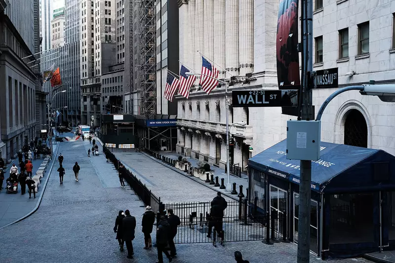 Bolsa dispara após Justiça barrar guerra tarifária de Trump: entenda o impacto