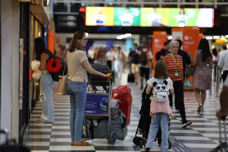 Brasileiros gastam mais no exterior em abril e batem recorde desde 2014