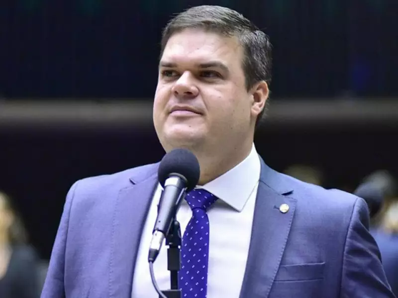 Câmara aprova aumento de pena para crimes contra profissionais de saúde: entenda as mudanças