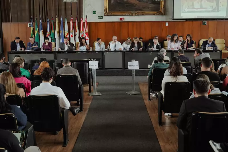 Câmara de SP debate regulamentação de motos por aplicativo em audiência pública