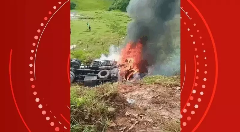 Caminhão pega fogo em estrada de Alagoas e assusta moradores: veja vídeo