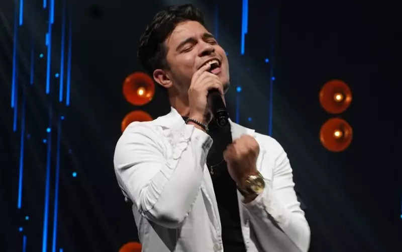 Cantor sertanejo se acidenta de moto e é hospitalizado em Goiás: saiba detalhes