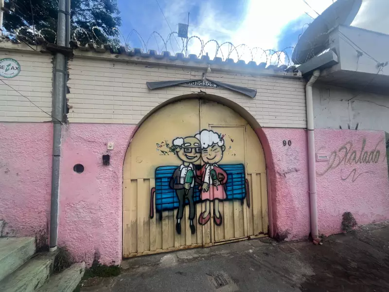 Casa de repouso em Contagem acumula denúncias de maus-tratos e mortes de idosos em seis meses