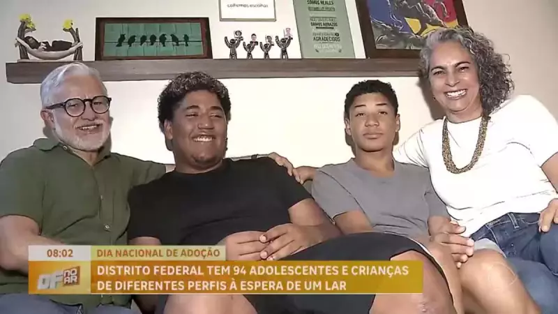 Casal do DF emociona ao revelar como construiu família através da adoção