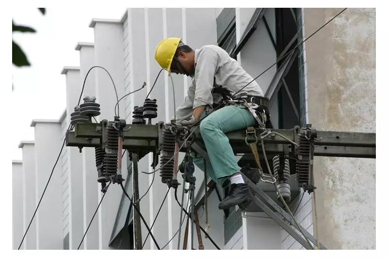 Choques fatais: Brasil registra aumento alarmante em mortes por contato com rede elétrica em 2024