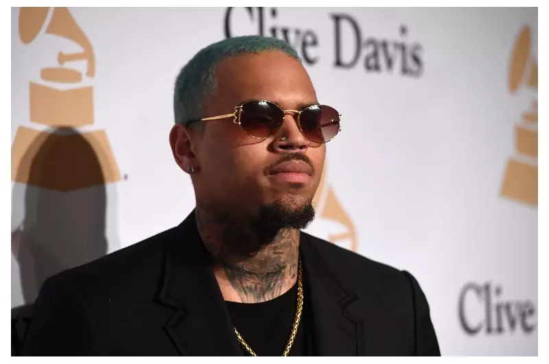 Chris Brown: Da Cadeia ao Palco – Cantor Posta Sobre Liberdade e Retorno aos Shows
