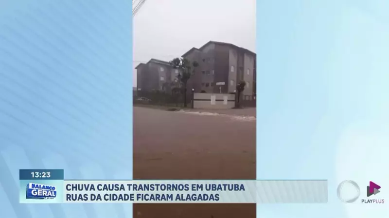 Chuva intensa causa alagamentos e transtornos em Ubatuba, SP