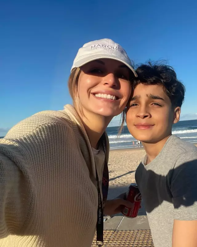 Clare McCann e a polêmica decisão de congelar o corpo do filho de 13 anos para tentar revivê-lo no futuro