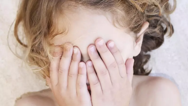 Como o trauma na infância afeta memória, aprendizado e emoção: estudo revela impactos profundos