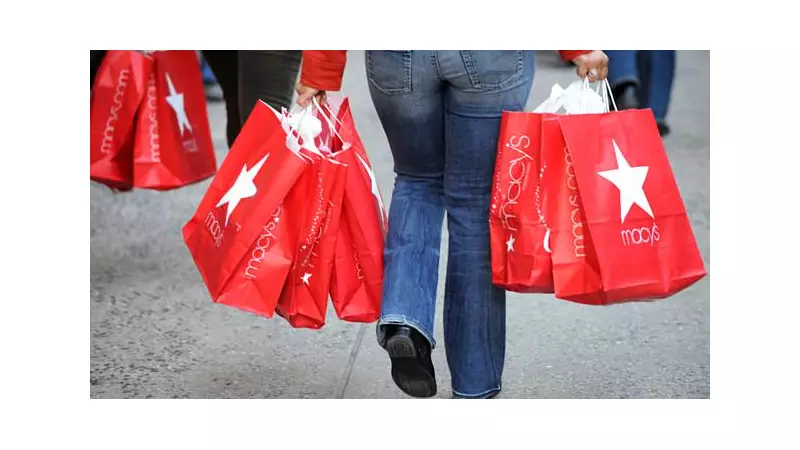 Confiança do consumidor nos EUA atinge 98 pontos em maio: o que isso significa?