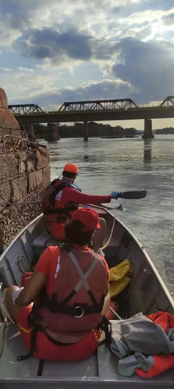 Corpo é encontrado no Rio Doce em Governador Valadares após dois dias de desaparecimento
