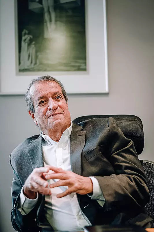 Defesa de Eduardo Torres dispensa Valdemar Sanderson e outros três advogados: entenda o caso