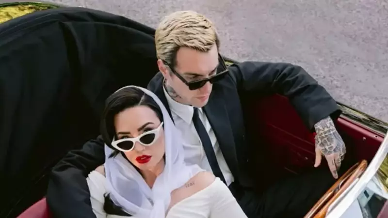 Demi Lovato se casa com músico Jordan Lutes em cerimônia íntima na Califórnia