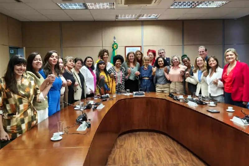 Deputadas visitam Marina Silva e reforçam apoio ao Ministério do Meio Ambiente