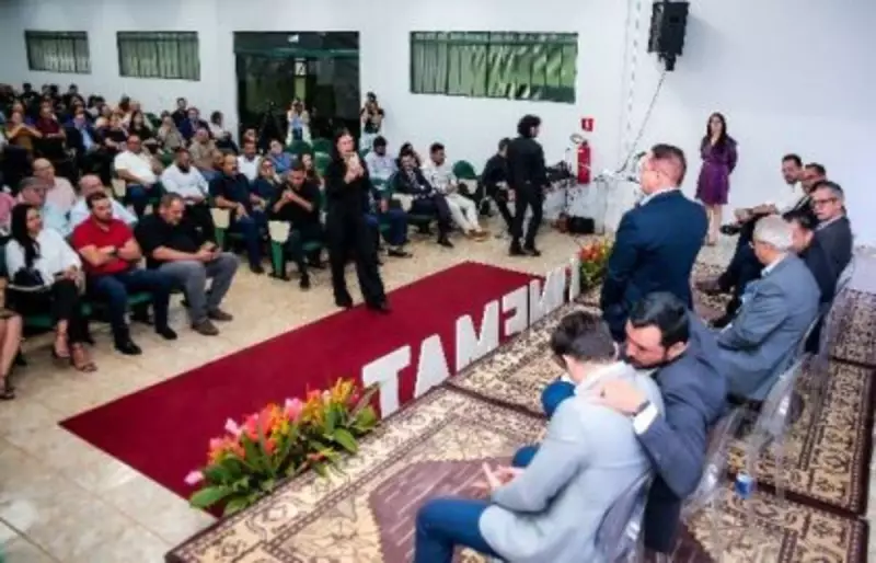 Deputado Botelho é homenageado durante celebração dos 30 anos da Unemat em Mato Grosso