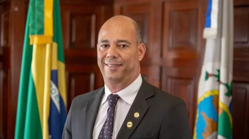 Deputados e ex-prefeito de São João de Meriti são declarados inelegíveis por fake news eleitoral