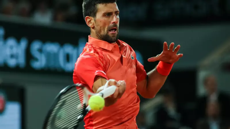 Djokovic mantém invencibilidade e brilha na estreia em Roland Garros