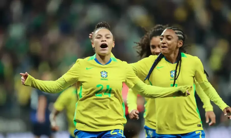 Dudinha brilha e Seleção Feminina vence Japão em amistoso no frio de São Paulo