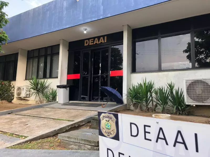 Estudante é detido após atacar colega com faca dentro de escola em Manaus