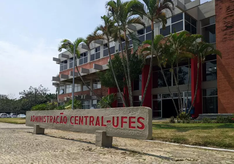 Estudantes de Medicina da UFES são expulsos por invadir sistema e vender provas: entenda o caso