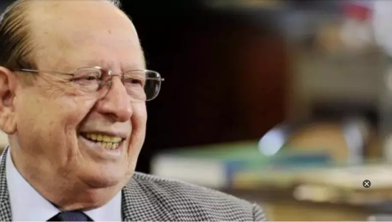 Evanildo Bechara, renomado gramático, morre no Rio aos 97 anos