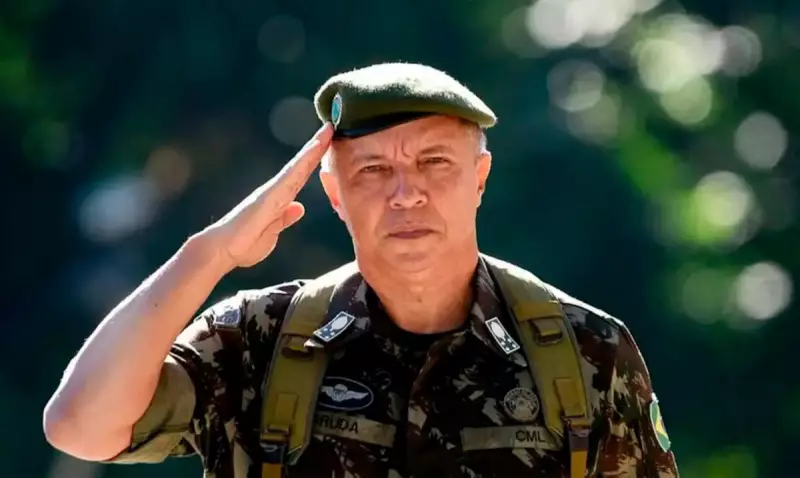 Ex-comandante do Exército depõe no STF a favor de Bolsonaro após demissão por Lula