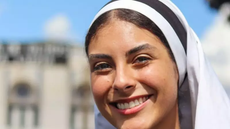 Ex-miss e freira brasileira viraliza na internet por sua beleza impressionante