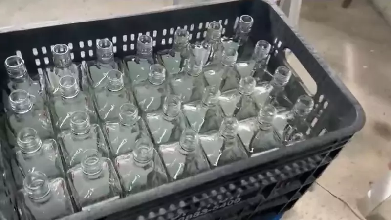 Fábrica de bebidas falsas é interditada em Atibaia, SP: veja detalhes da operação
