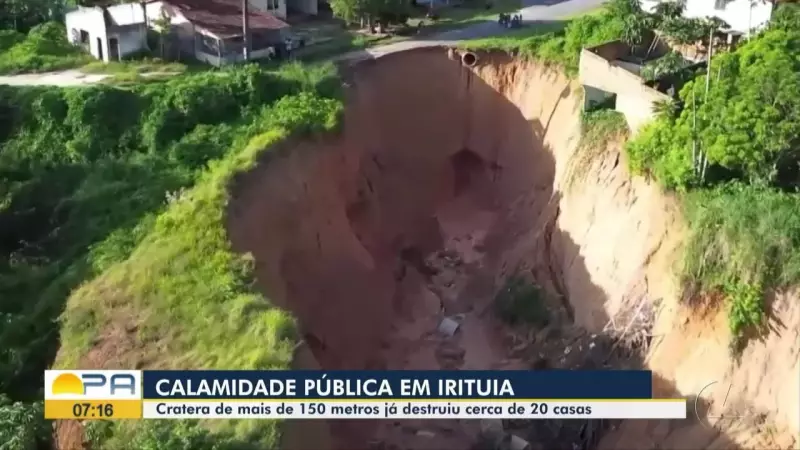Famílias desabrigadas e casas ameaçadas: erosão avança em vila no Pará