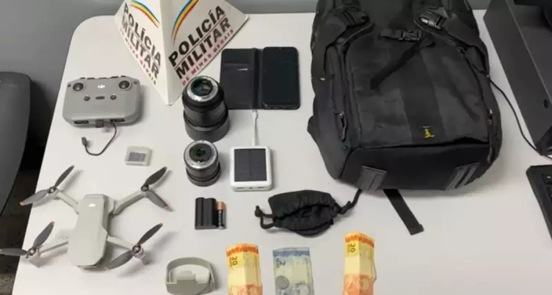 Fotógrafo é roubado em plena Praça da Savassi, em BH; equipamentos são vendidos por apenas R$ 50