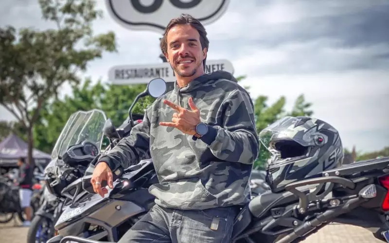 Fotógrafo morre em acidente de moto após colisão com carro em Goiás