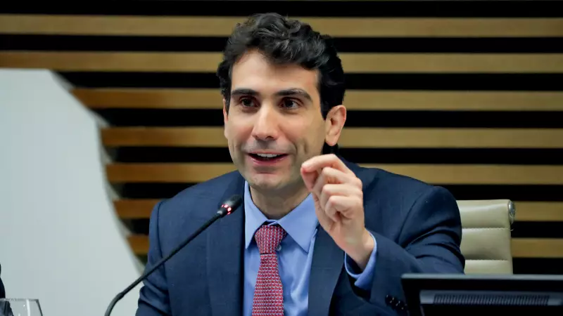 Galipolo elogia correção do IOF: 'Todos devem reconhecer a importância dessa medida'