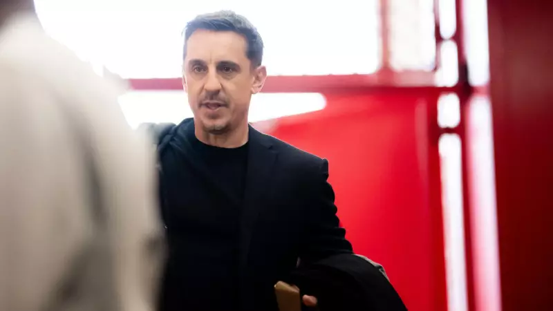 Gary Neville é impedido de comentar jogo do Nottingham após criticar dirigente