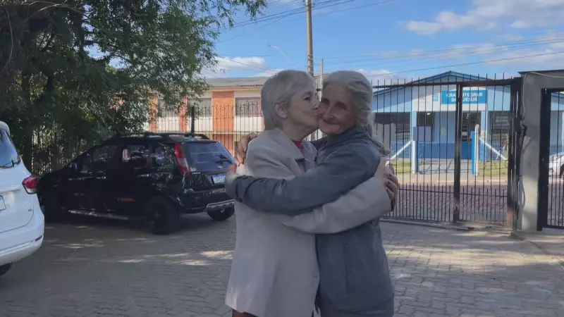Gêmeas separadas ao nascer se reencontram após quase 70 anos no RS: uma história emocionante