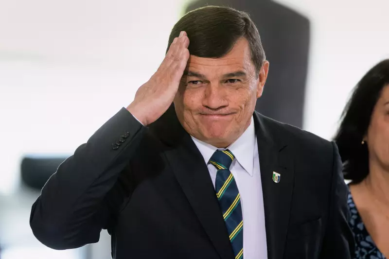 General Braga Netto: O homem forte por trás da blindagem de Bolsonaro no poder