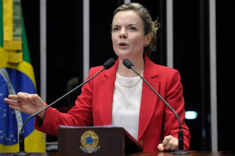 Gleisi Hoffmann denuncia conspiração de Bolsonaro para intervenção dos EUA no Brasil