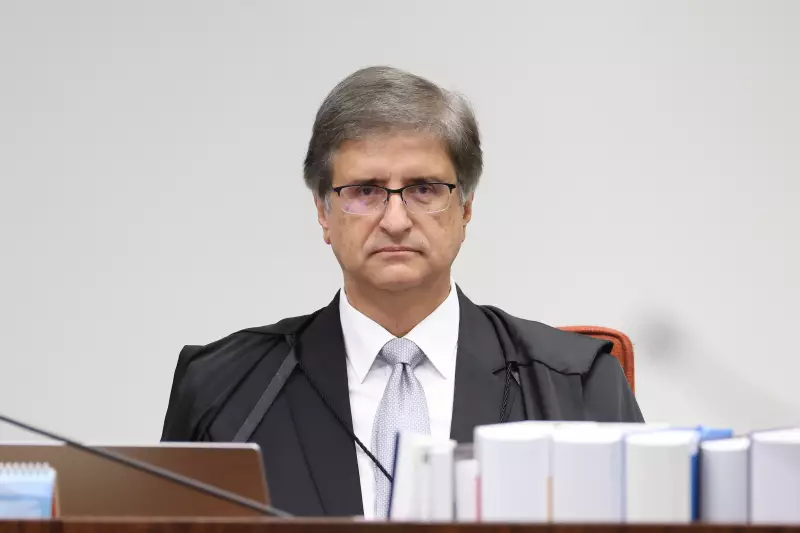 Gonet pede ao STF para interrogar diplomatas do governo Lula sobre caso Eduardo Cunha