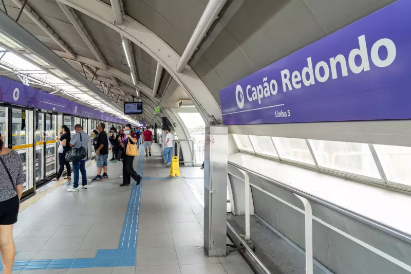 Governo de SP multa ViaMobilidade em R$ 40 mil por trem parado fora da plataforma na Linha 5-Lilás