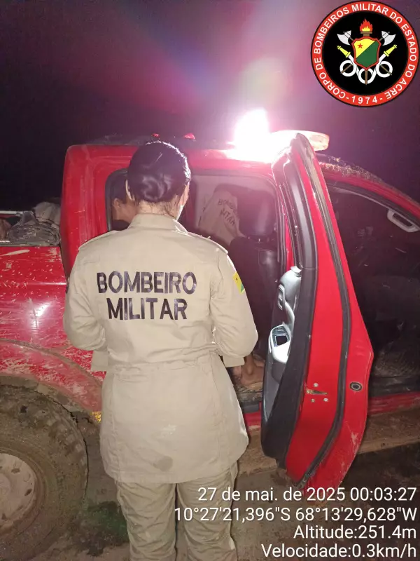 Grávida de 5 meses é resgatada após 14 horas em área de difícil acesso no Acre